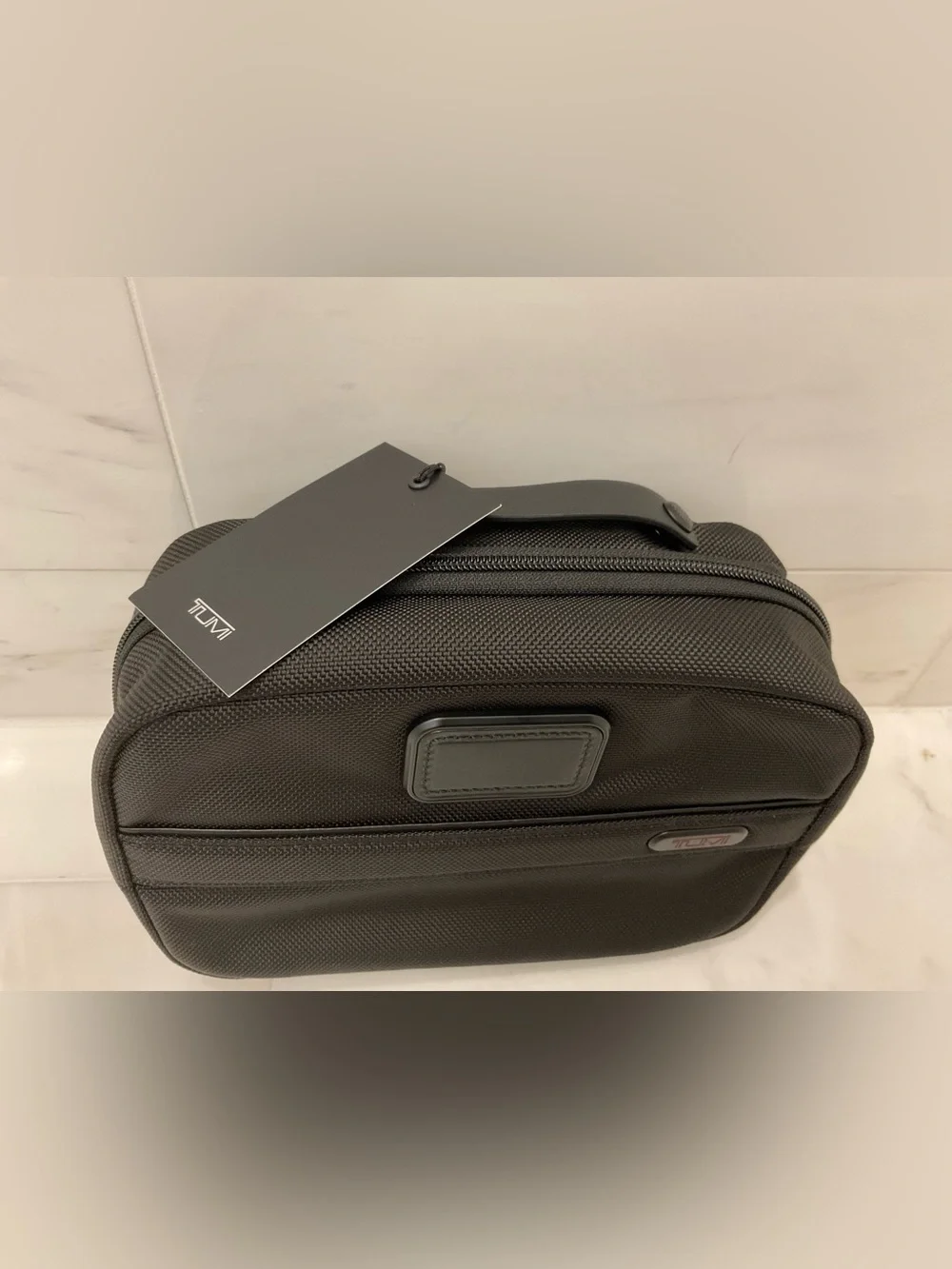 NEW Tumi GEN 4.3 - 8.5” Ballistic Nylon Zippered Split Travel Dopp Kit - BLACK ❗